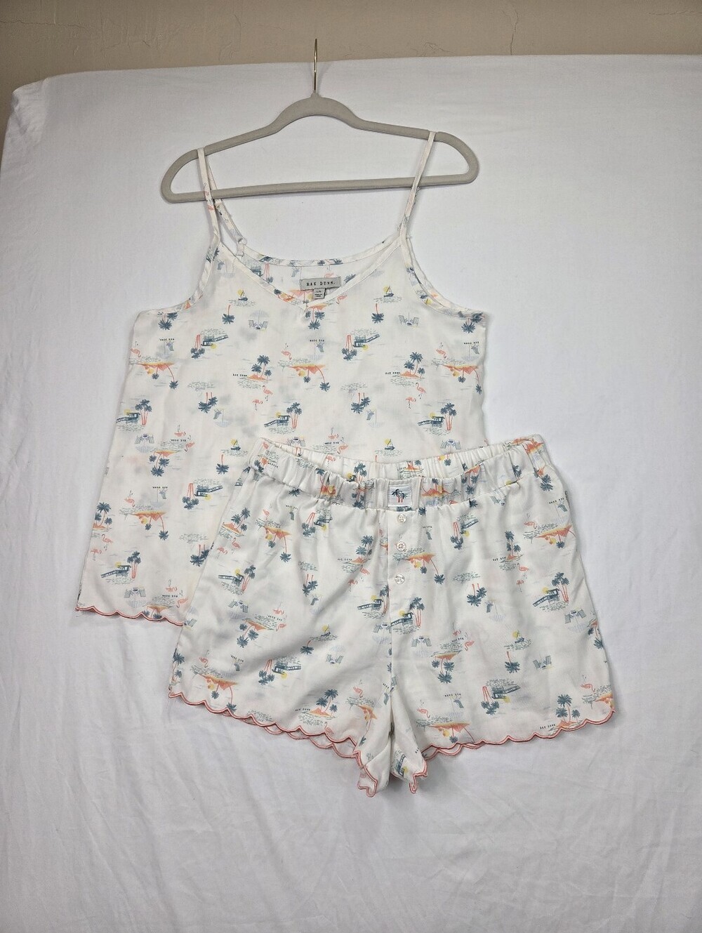 Rae Dunn Beach Print Pajama Set Large Cami Shorts Scalloped Trim Sleepwear